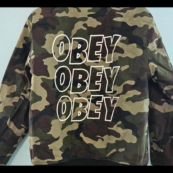 Obey Camo Bomber Jacket - Trendy Urban Outerwear Unisex Size Small - Picture 2 of 6